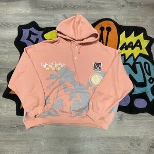 Lifted anchor graphic hoodie size 2XL 
Nike sweat pants size 2XL